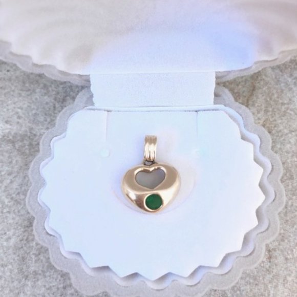 NEW AUTHENTIC 14K Gold and Emerald Pendant Heart - Picture 2 of 7